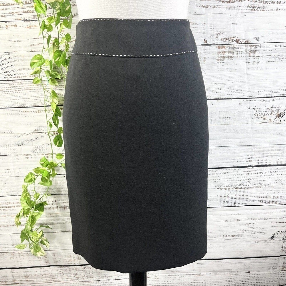 INC International Concepts Skirt size 8 Black White Straight Knee Career Suit